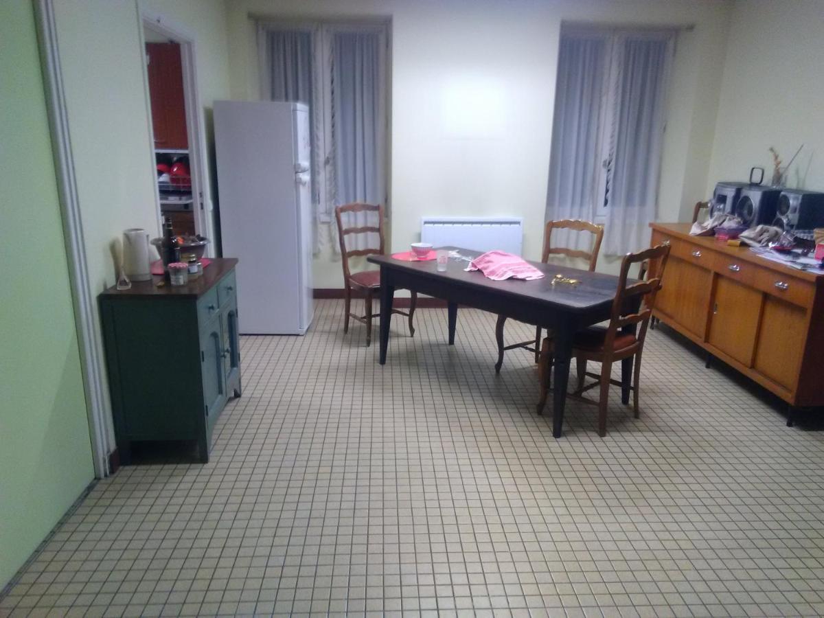 Séjour chez l'habitant Mlle Labeaume *